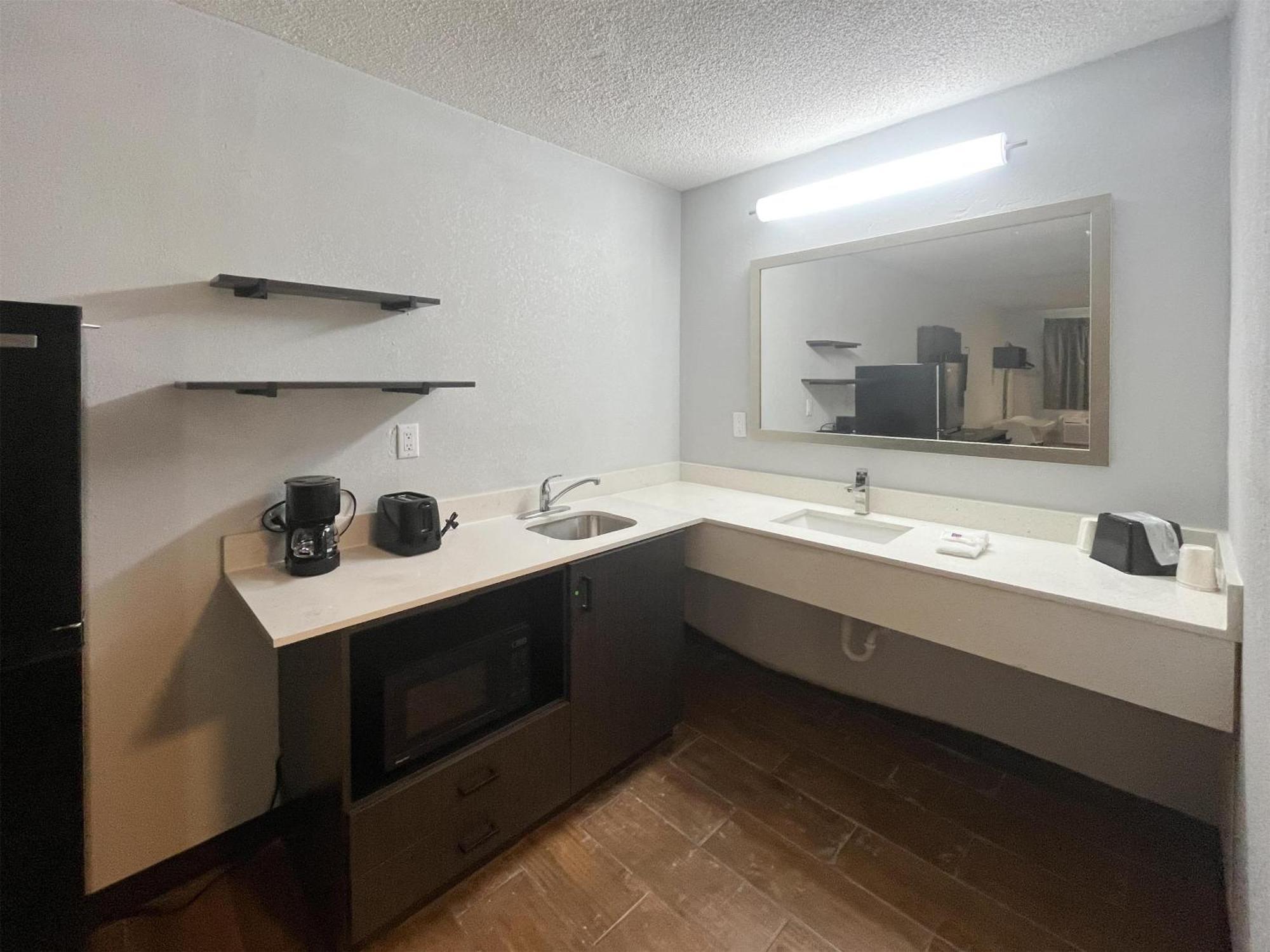 Studio 6 Suites Hurricane, Wv Eksteriør bilde